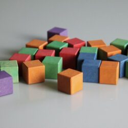Cubi in 6 colori (2 cm x 2 cm x 2 cm) - 150 pezzi