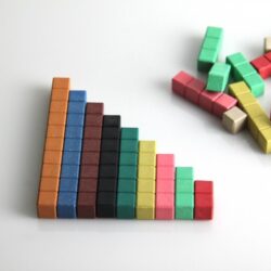 Regoli con cubetti in 10 colori (126 pezzi)